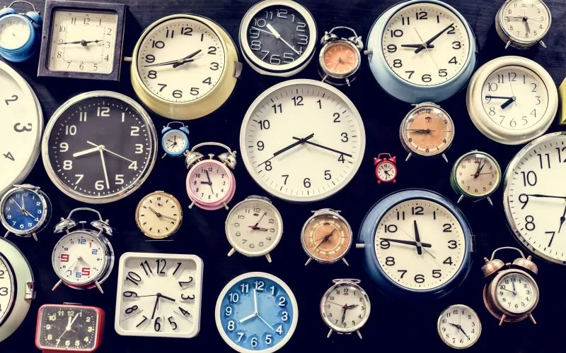  Solving Business Challenges: Business Hours